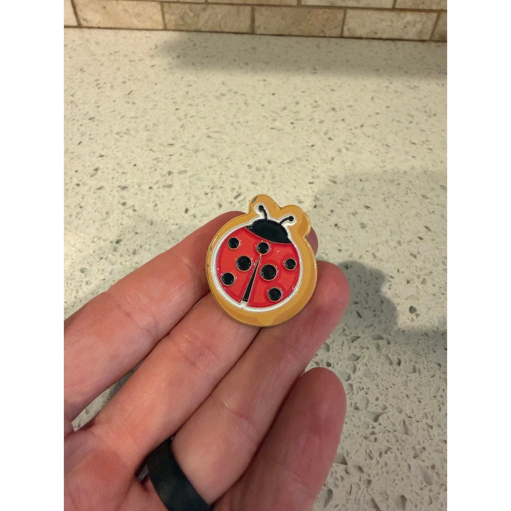 Disney HKDL Duffy & Friends Ladybug Cookie Trading Pin